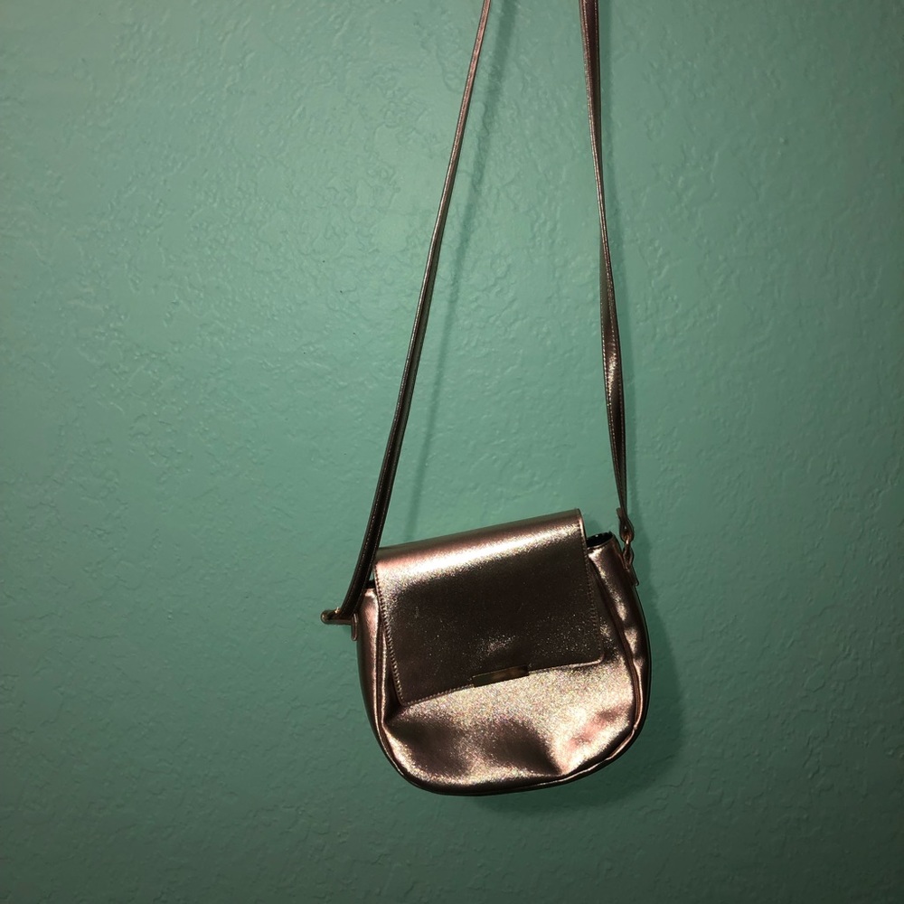 Purse - Picture 2 of 3
